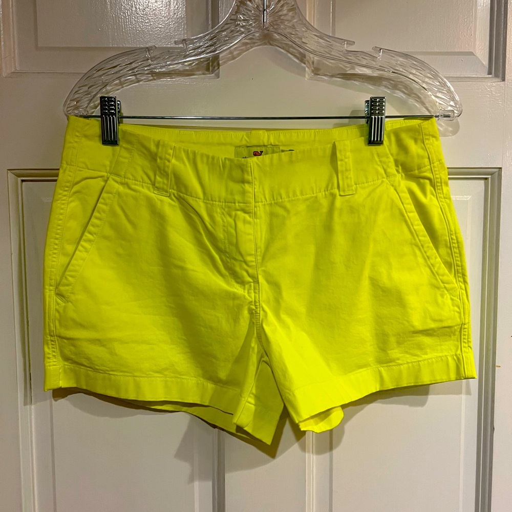 Vineyard Vines Women’s 3.5” Every Day Shorts – Safety Yellow (Size 2, NWT)